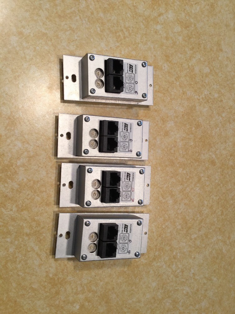 ILC Ivory Cat 5 Addressable Switch