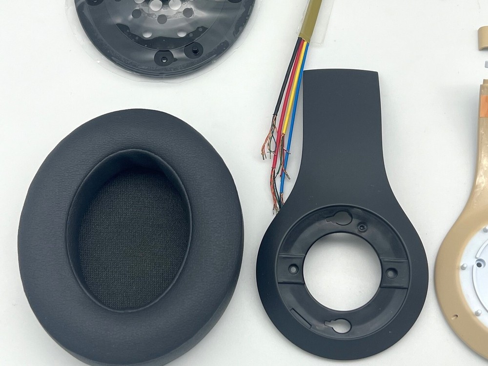 Authentic Replacement Parts for Beats Studio3 Wireless Shadow Gray MQUF2LL/A