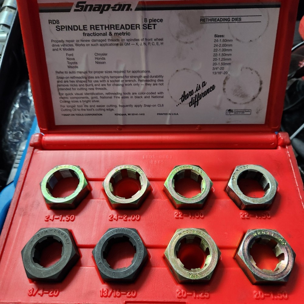 SnapOn 8pc Spindle Rethreading Set RD8