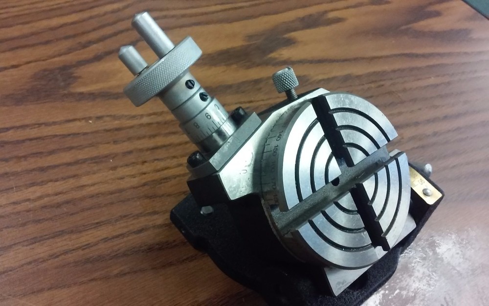 3" PRECISION TILTING ROTARY TABLE, Part#TTSK-75- NEW
