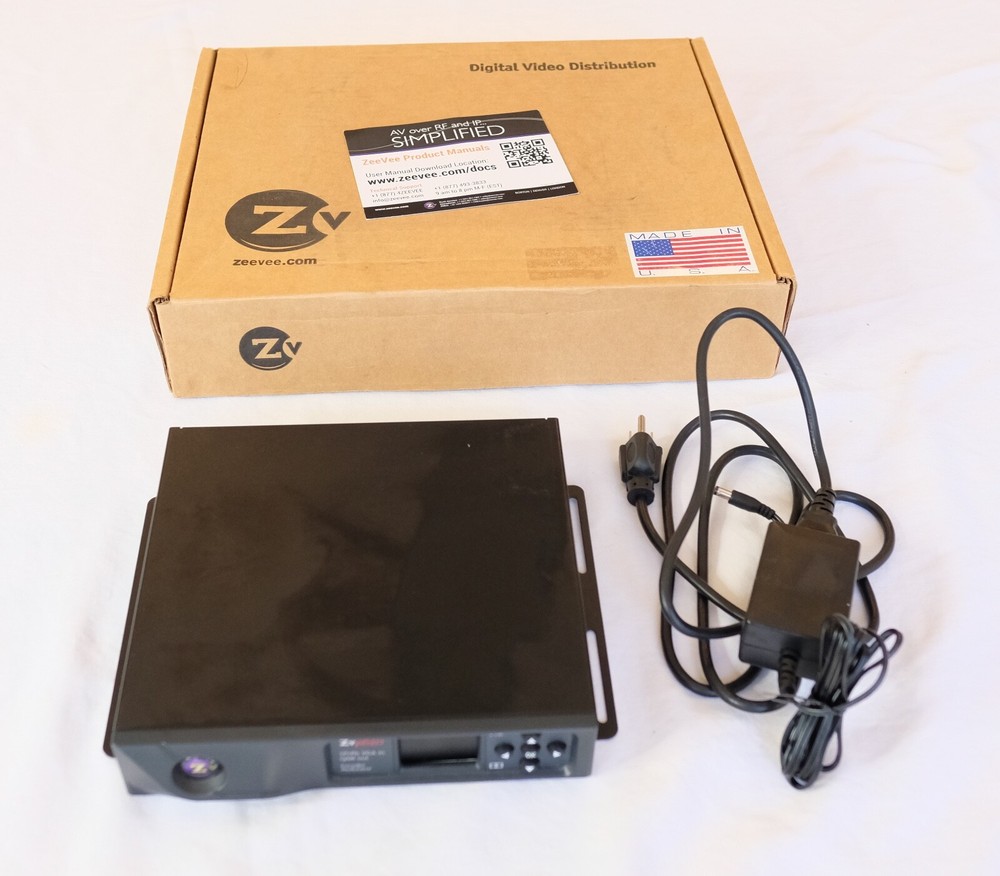 ZeeVee ZV Pro 610 NA Component and VGA Encoder w/ Box