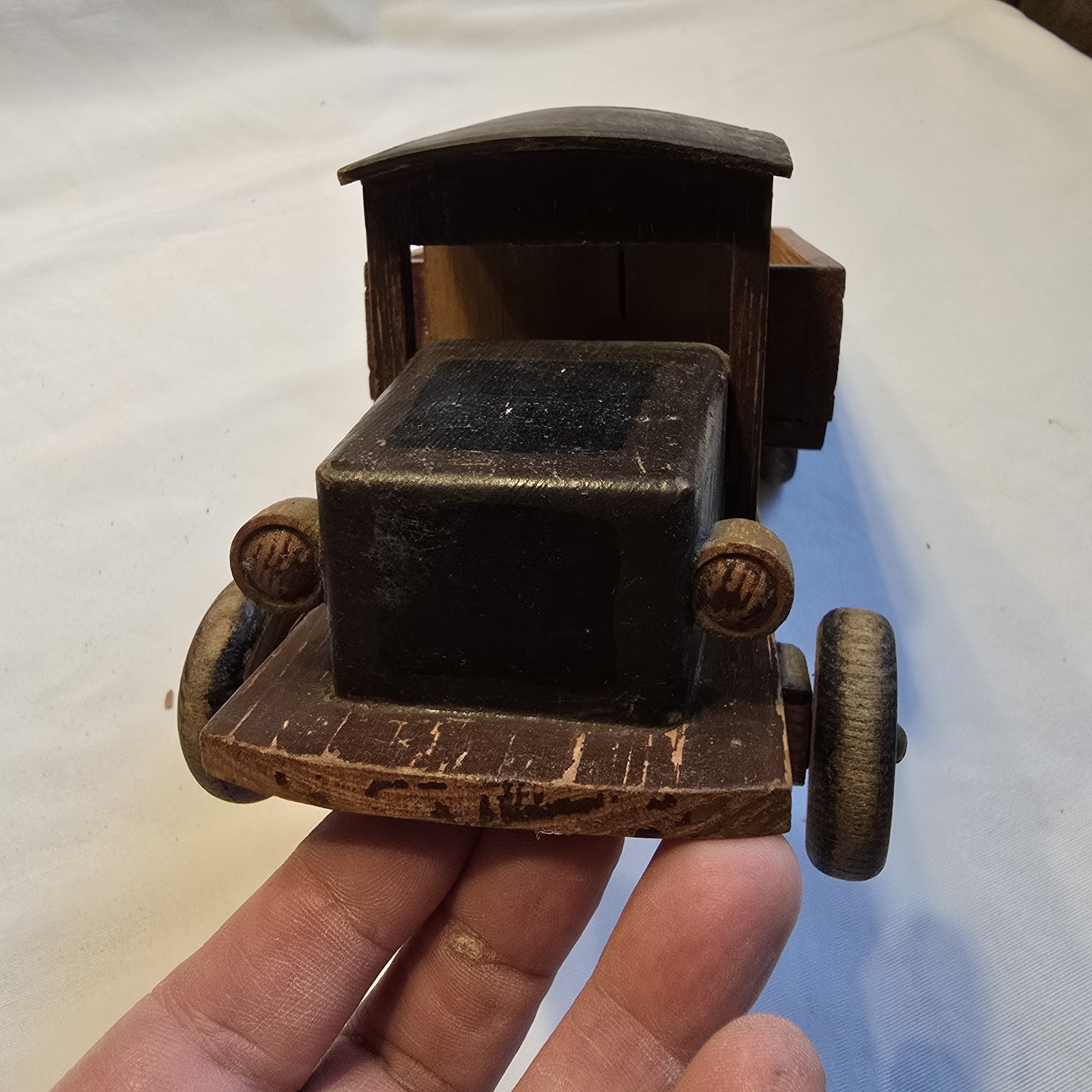 Vintage Wooden Toy Truck Folk Art Primitive Farm Dump Truck w Cargo Crates 12"