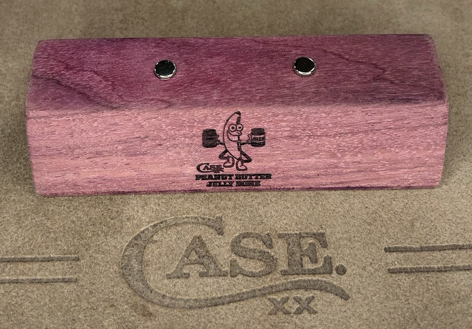Case PB&J Engraved South American Purple Heart Wood Knife Stand With Magnets!!!