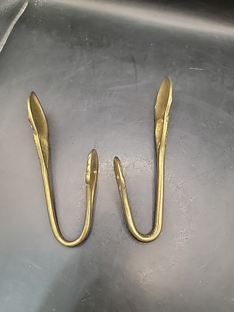 Brass Curtain Tie Set, Beetle Bug