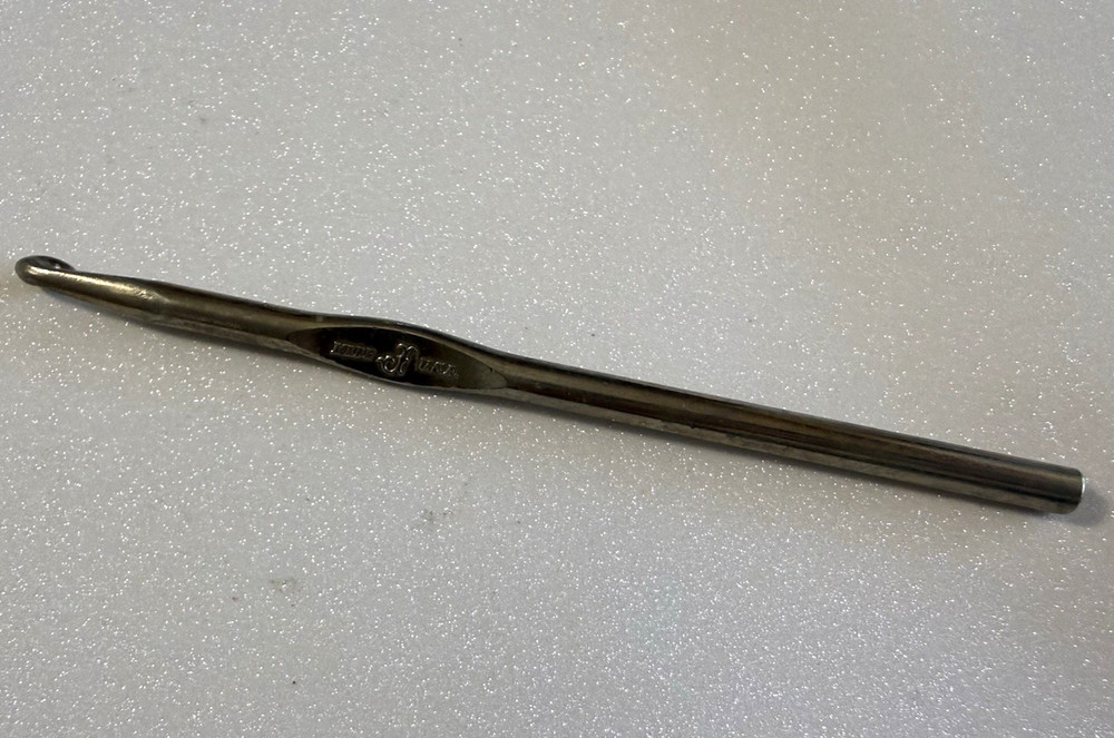 Vintage GEM Crochet Hook USA Size J