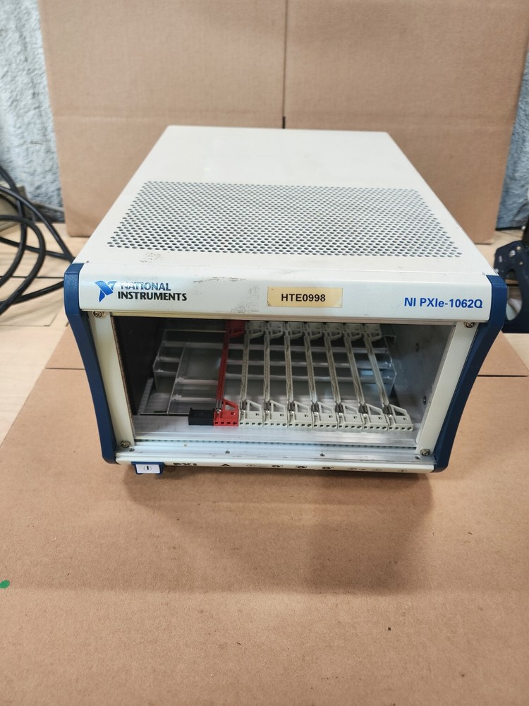 National Instruments PXIe-1062Q Mainframe READ!