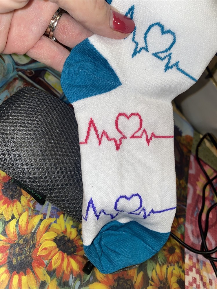 NEW compression socks Heartbeat ?Medium