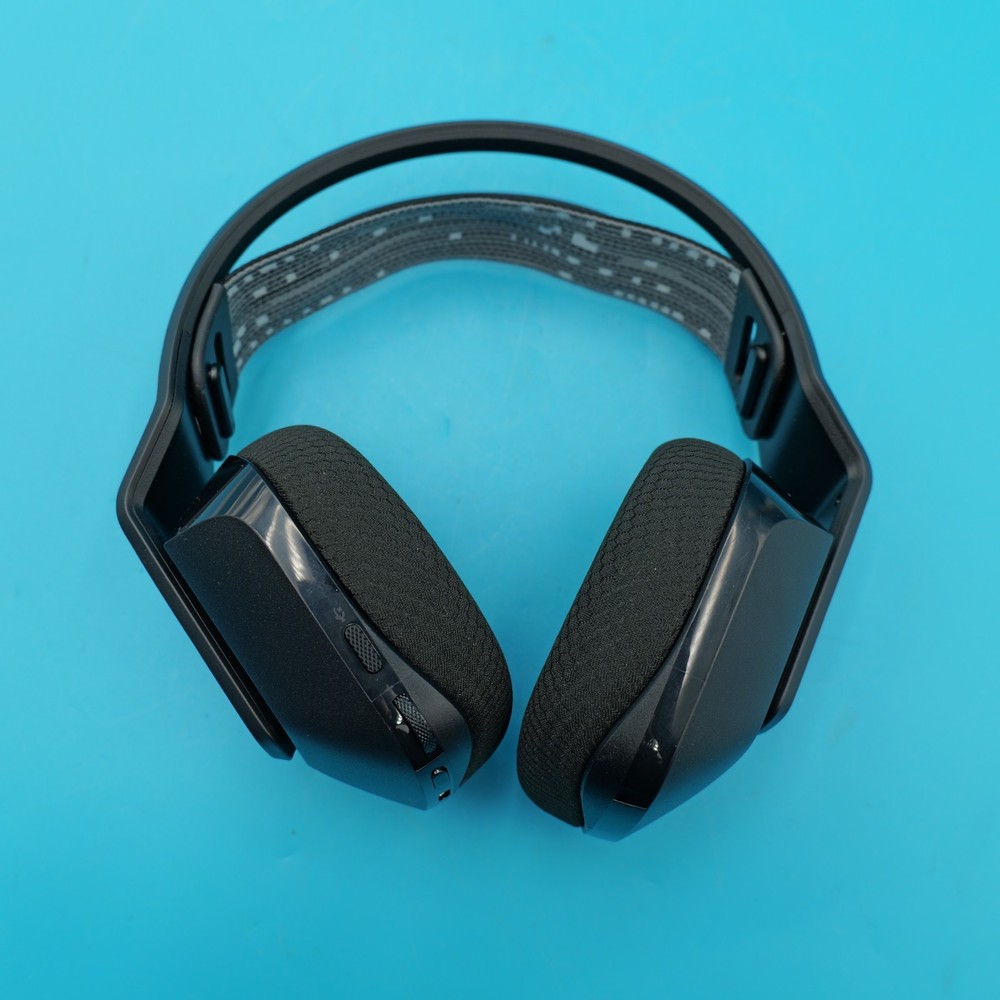 Logitech G733 LIGHTSPEED Wireless Gaming RGB Headset (Read description)