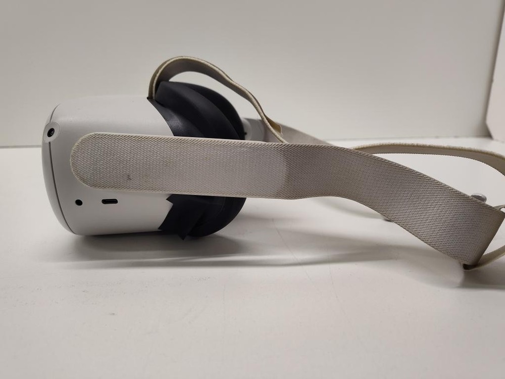 OCULUS QUEST 2 (P06029500)