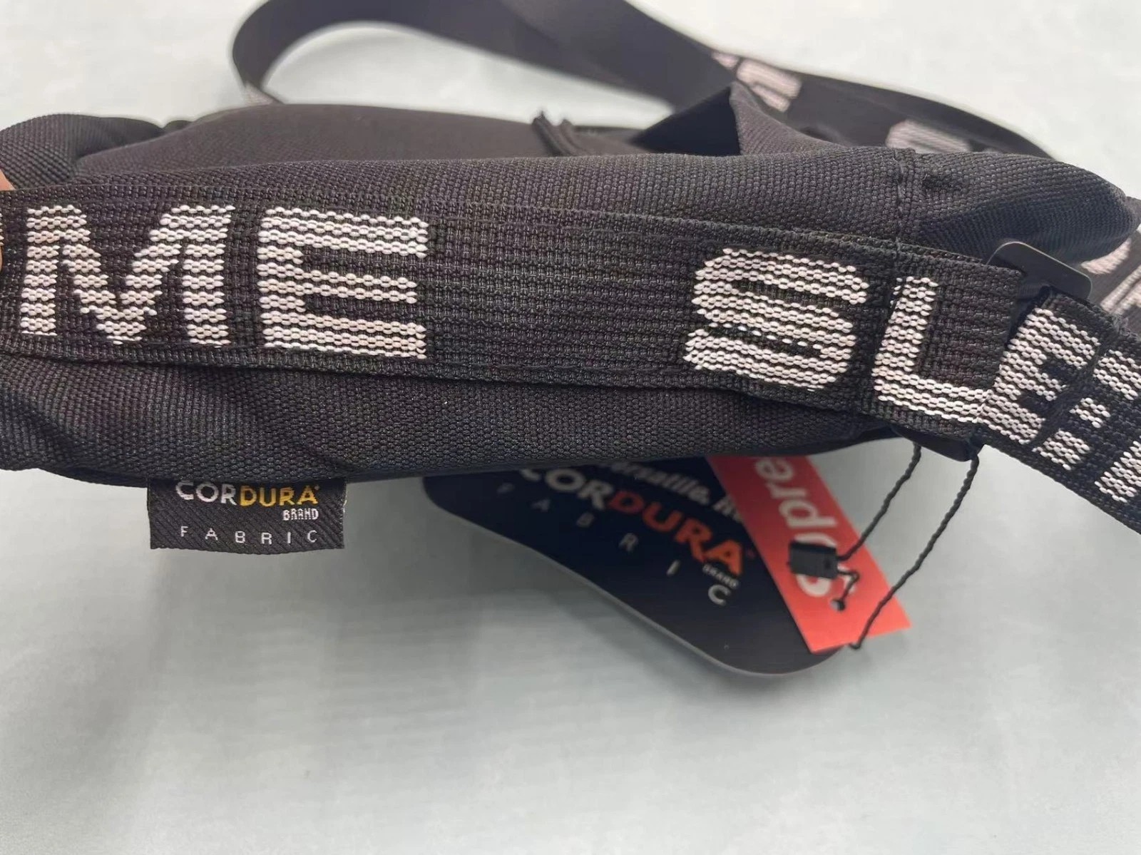 Supreme Black Shoulder Bag SS18 Unisex Men Woman Free shipping