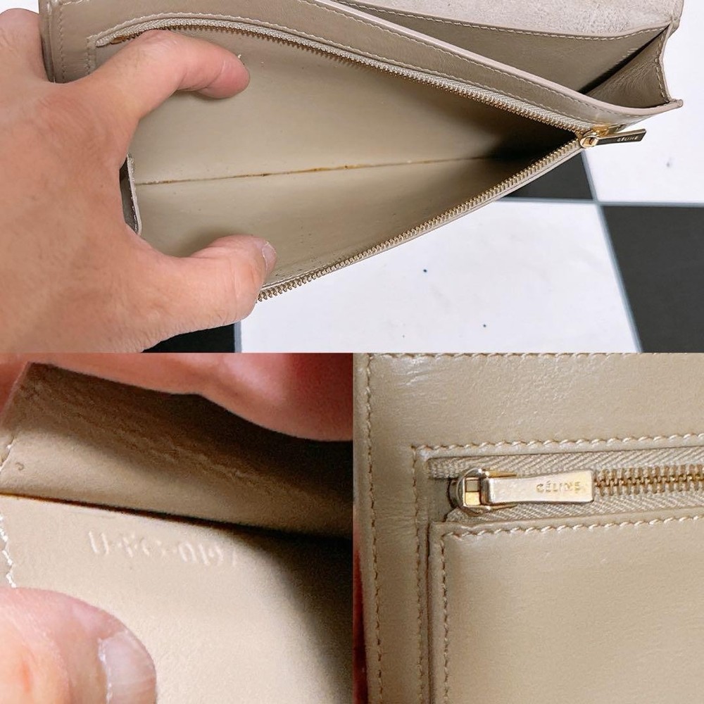 CELINE Fold Wallet in Excellent Condition