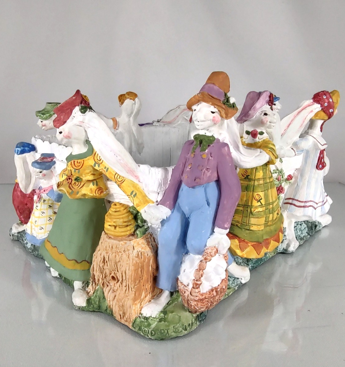Dept 56 Easter Bunny Parade Centerpiece Basket Vintage 1990s Discontinued Rare