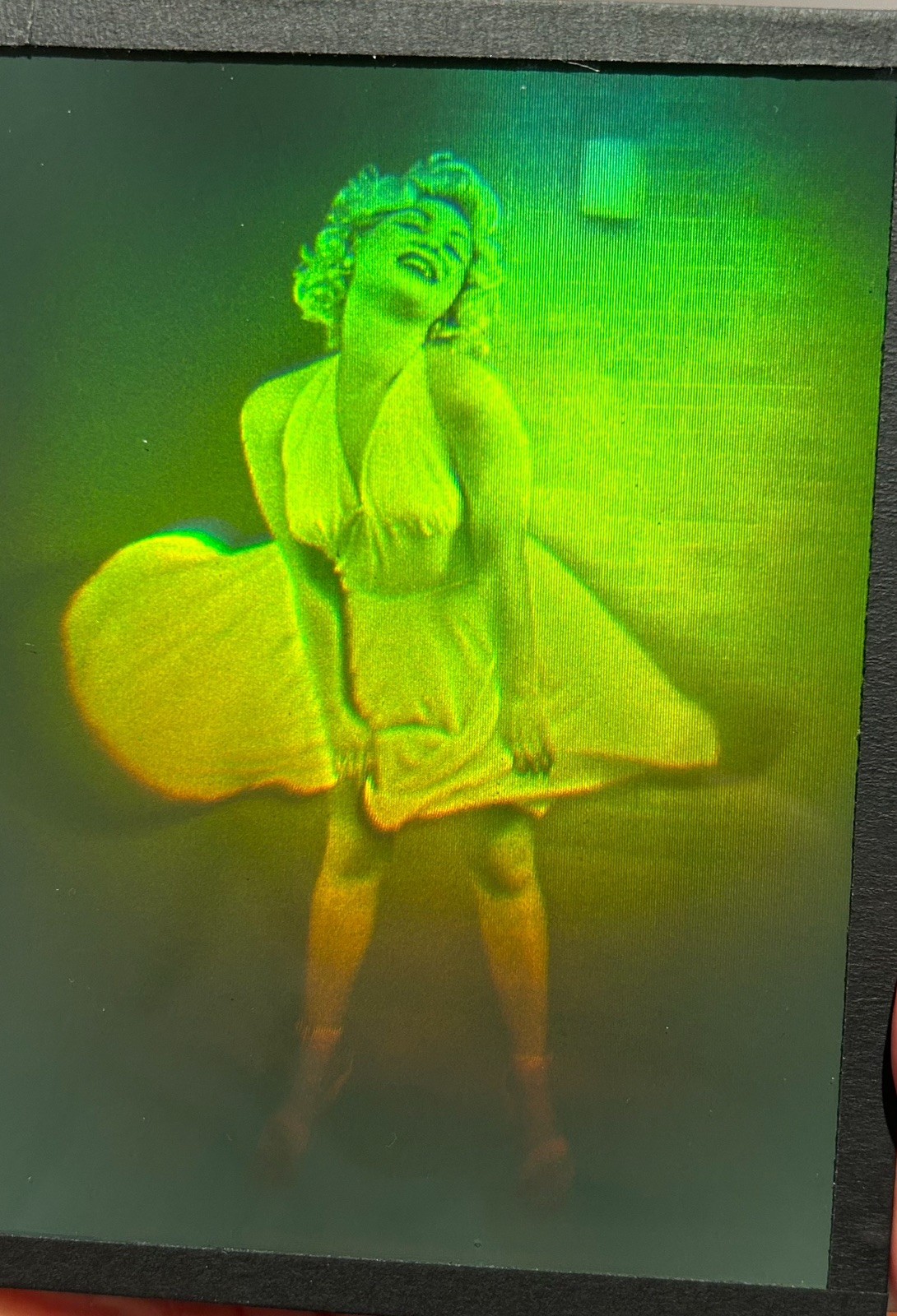 True 3D laser hologram. option hologram. Marylin moment. Vintage