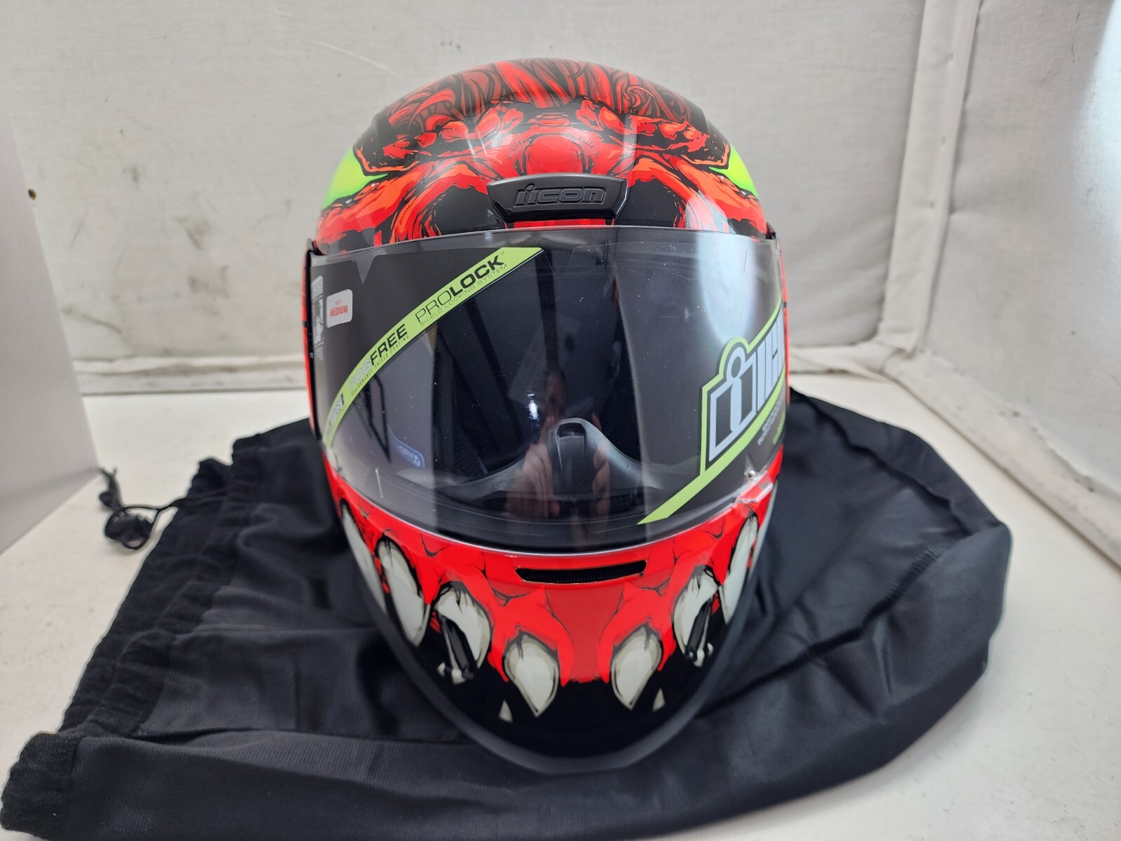 NEW Icon Airform Full Face Motorcycle Helmet Manik'r Red - Size Medium - *READ*