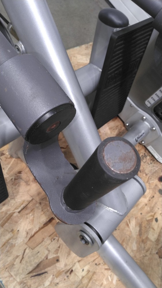 Seated Row Paramount Model: SP-5900