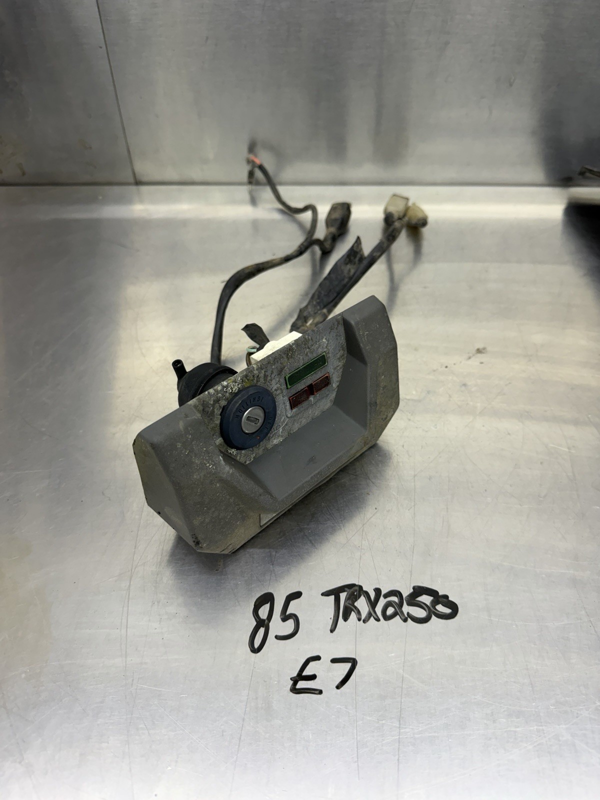 1985 Honda FourTrax 250 TRX 250A Dash Pad Indicator Lights Ignition 86 87 88