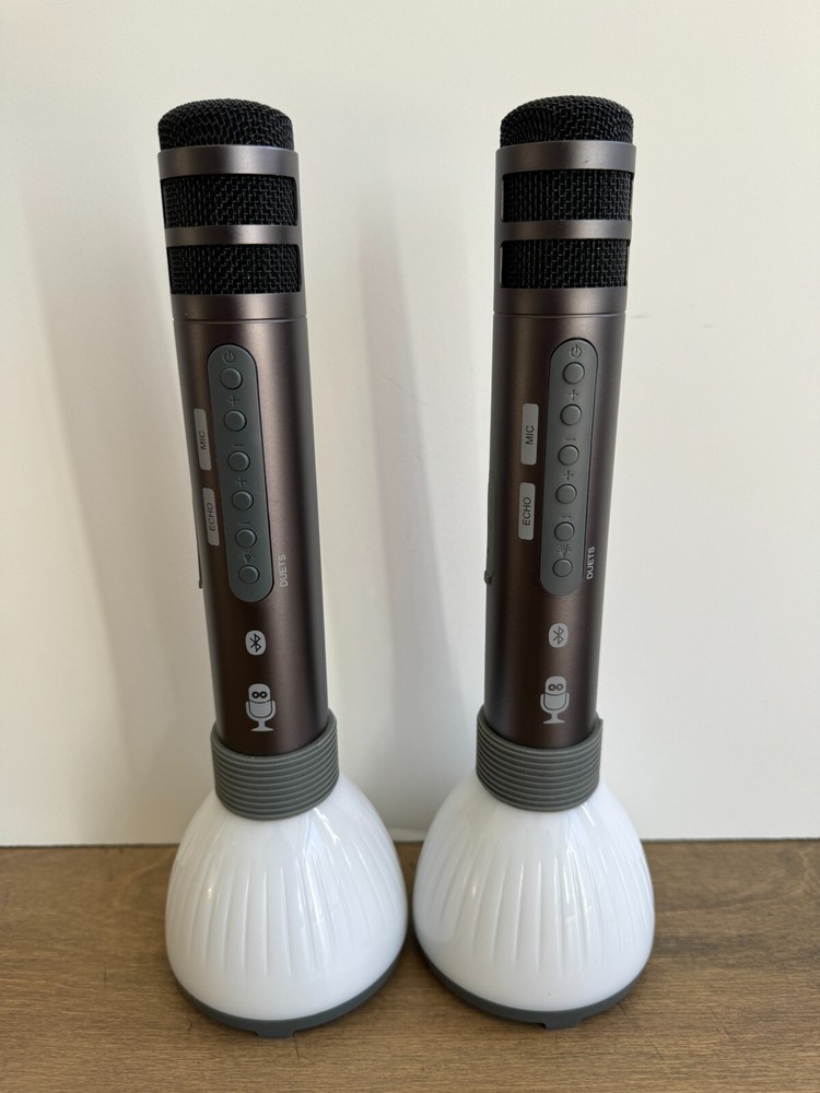 Singing Machine Duet Karaoke Microphones 2-Pack Bluetooth Speakers SMM498 EUC