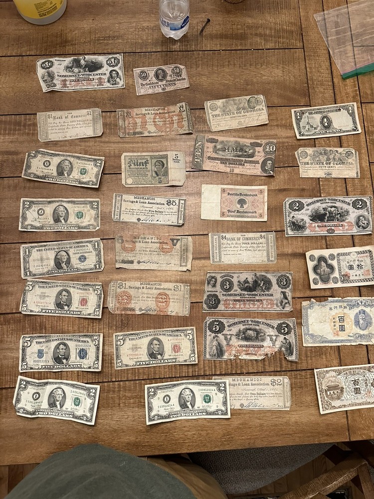 Stamps,confederate Money ,etc