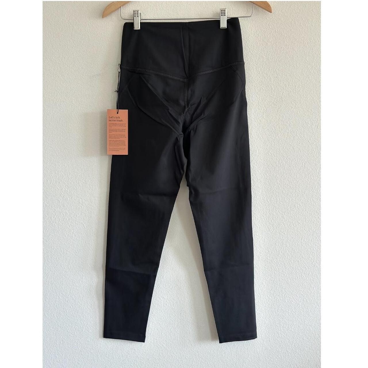 Girlfriend Collective Compressive High-Rise Legging in Black, Size Medium