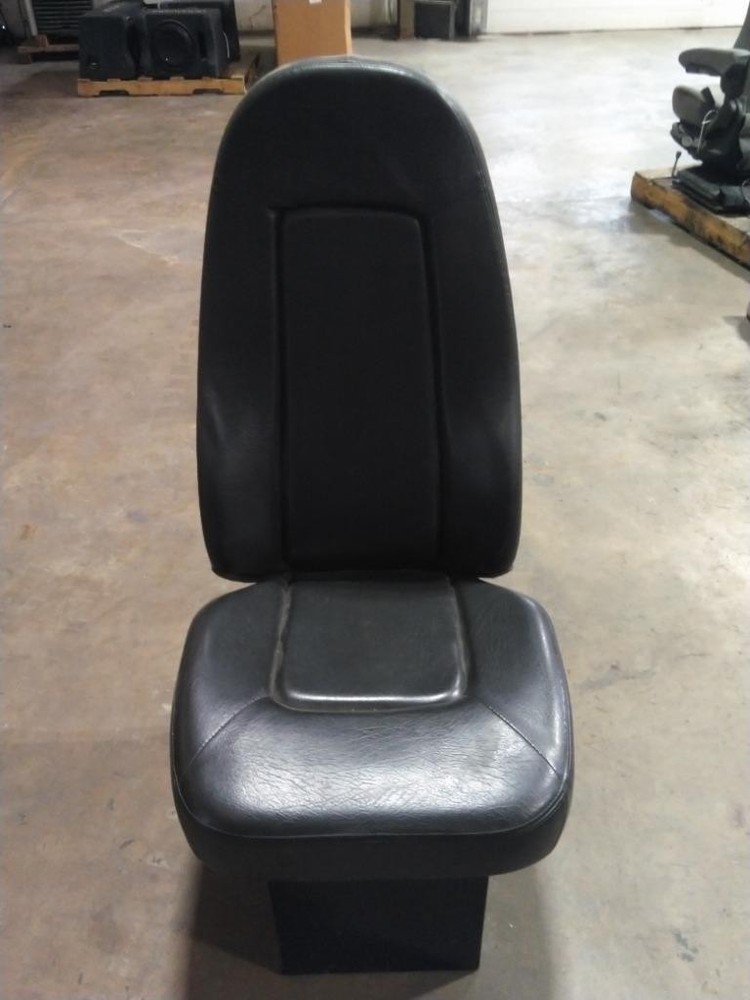 Replaces 2007 STERLING A9500 FRONT SEAT ,  MD