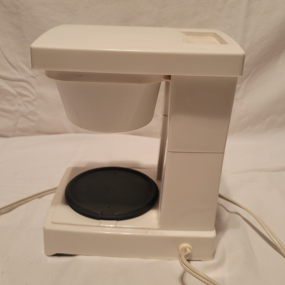 Mr Coffee Model VL-4 White 4 Cup Automatic Drip Coffee Maker / Brewer ~ Works