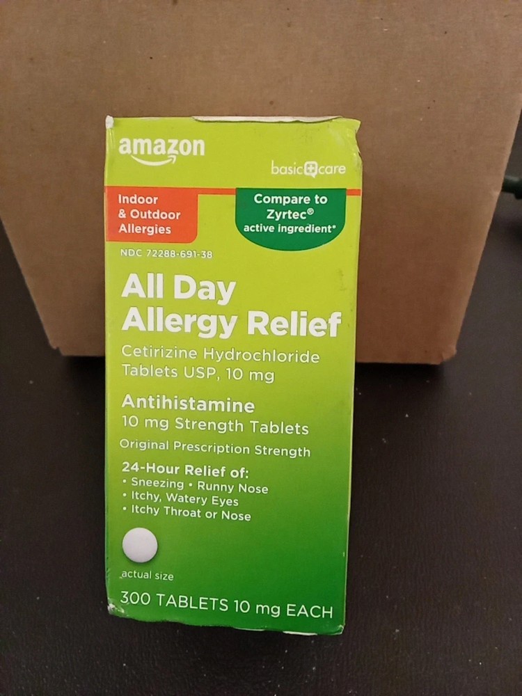 Amazon Basic Care 24Hour Allergy Relief 300 Tablets EXP: 3/27
