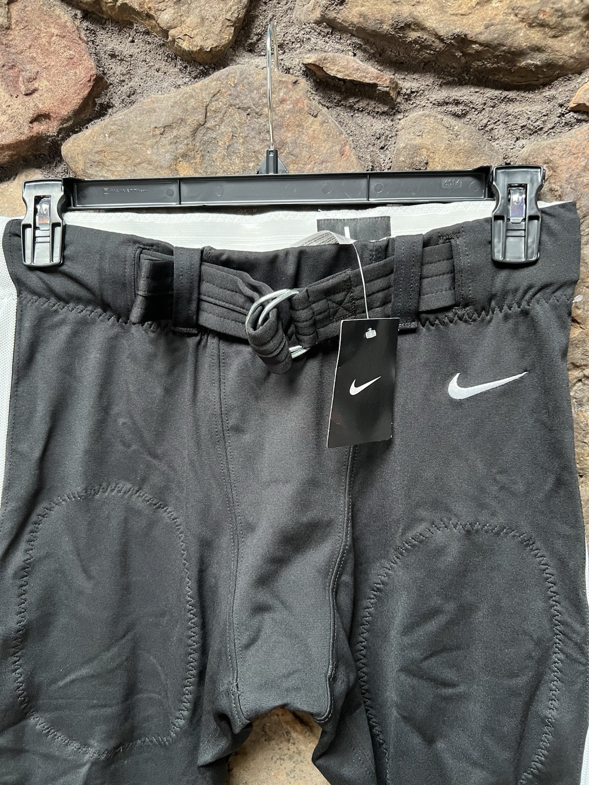 Nike Football Training Padded Pants Mans SZ L Black NWT$85 STYLE 789925
