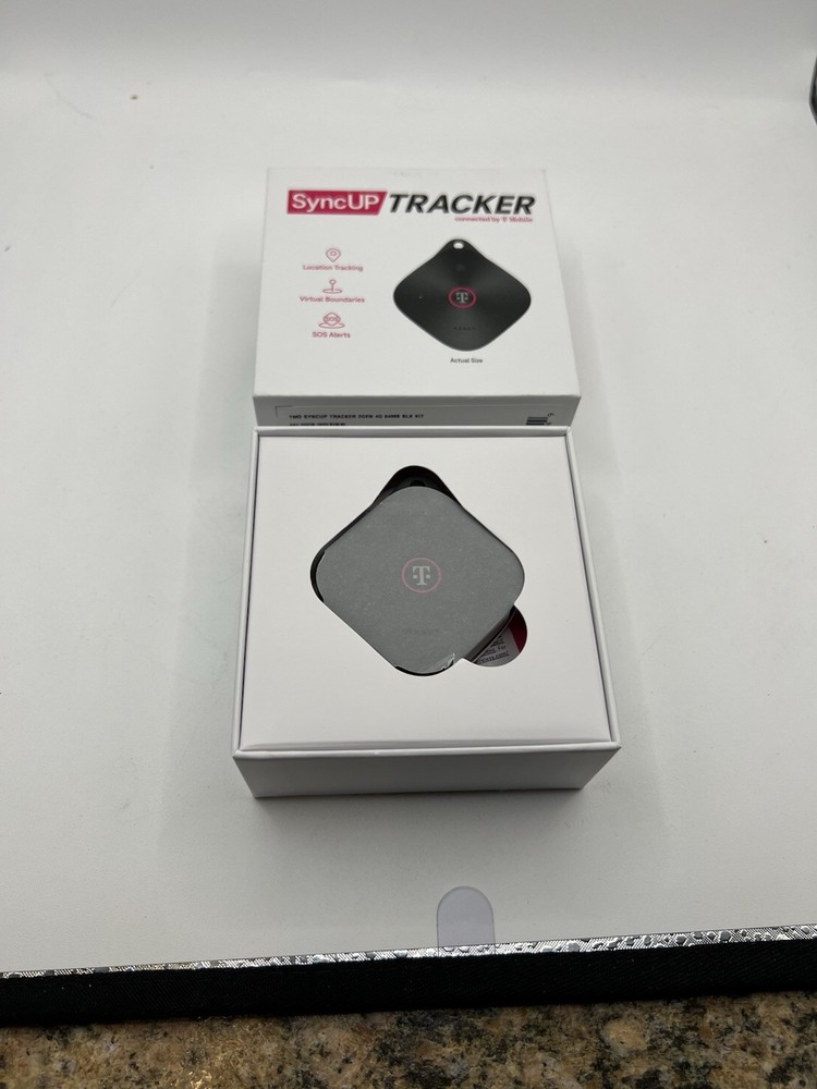 T-Mobile Sync up Tracker 2nd Gen 64MB Blk Kit - 2024