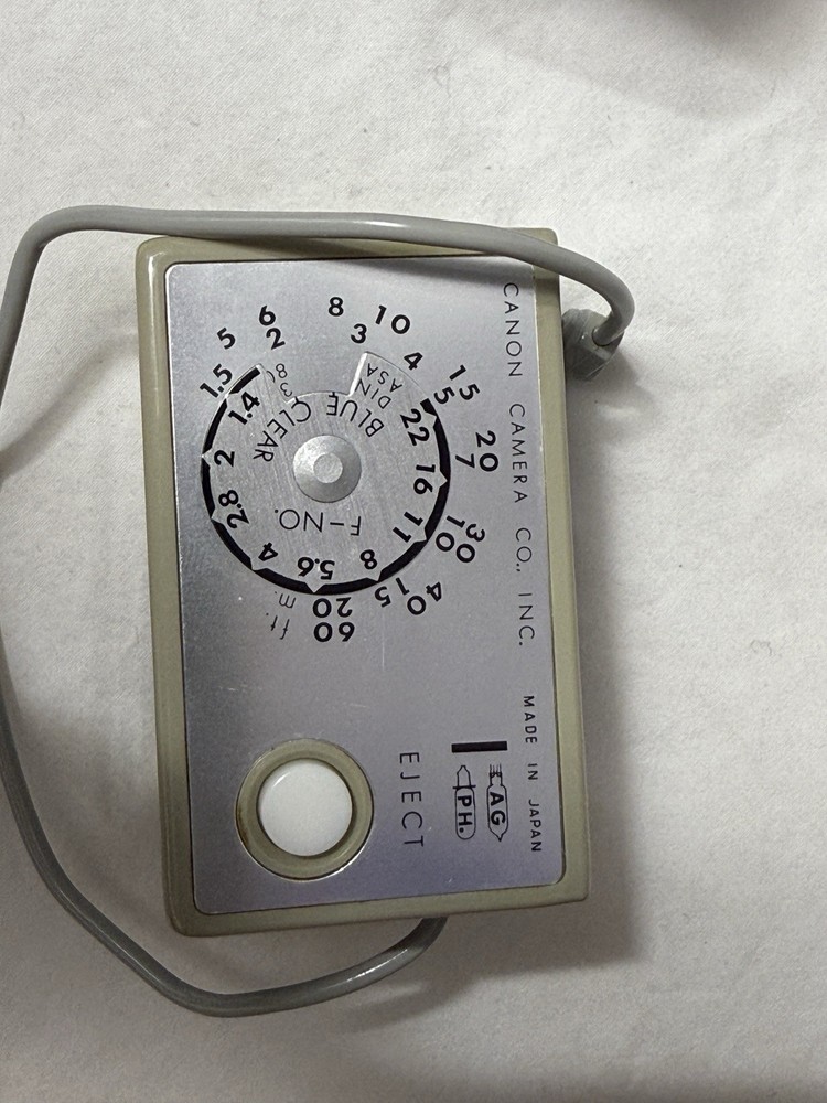 Vintage Canon Flash Unit Model J-3 With Case – External Flash Accessory (S2)