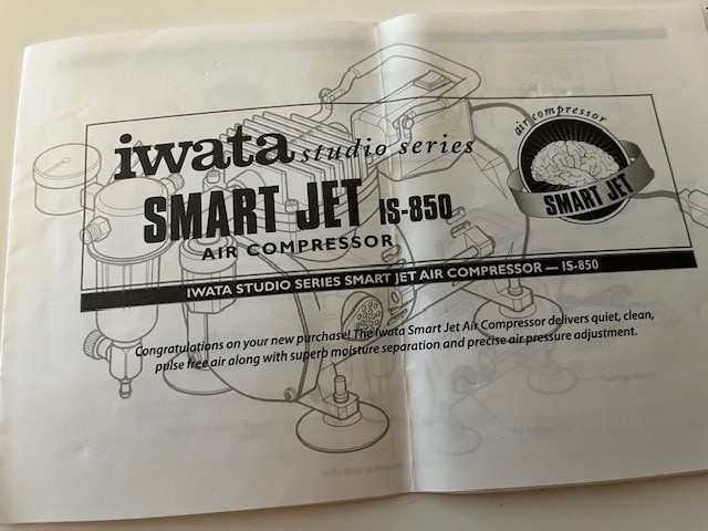 Iwata smart jet compressor and Iwata Eclipse airbrush