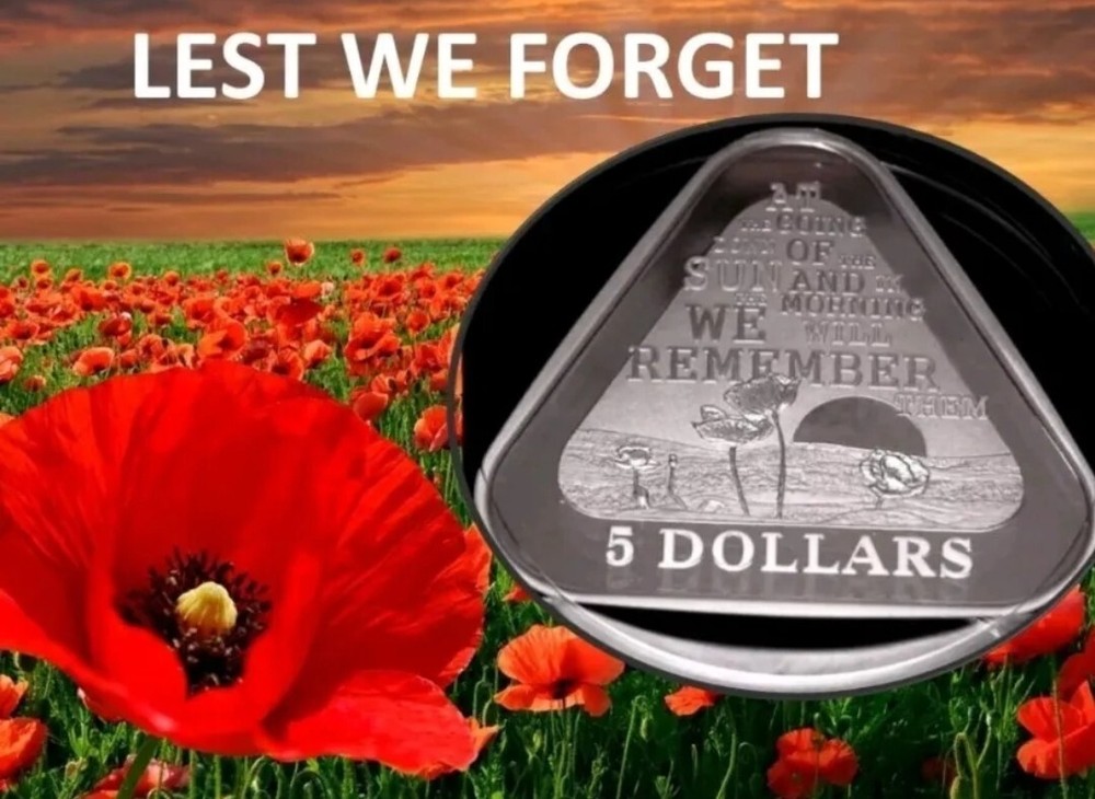 2014 $5 ANZAC Day LEST WE FORGET Triangular 22.23 Grams Silver Proof Coin.