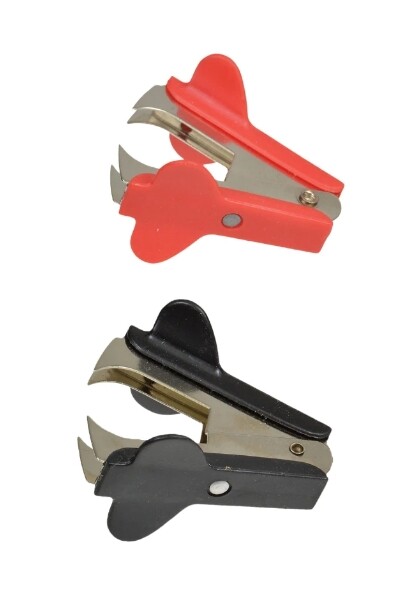 2 Staple Removers / Pullers remove staples from papers