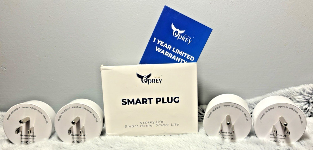 Smart Plug Wi-Fi Outlet Socket/Set of 4 plug ins/CONTROL DEVICES REMOTELY