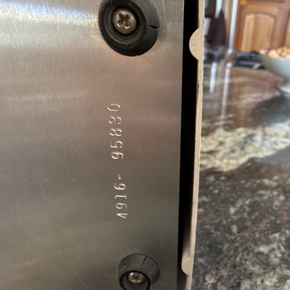 Pitney Bowes 4916 Small Postal Scale Mechanical Scale with Postal Calculator