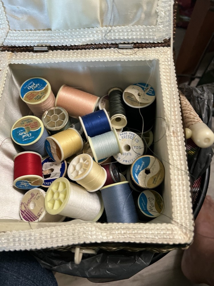 Sewing basket vintage!