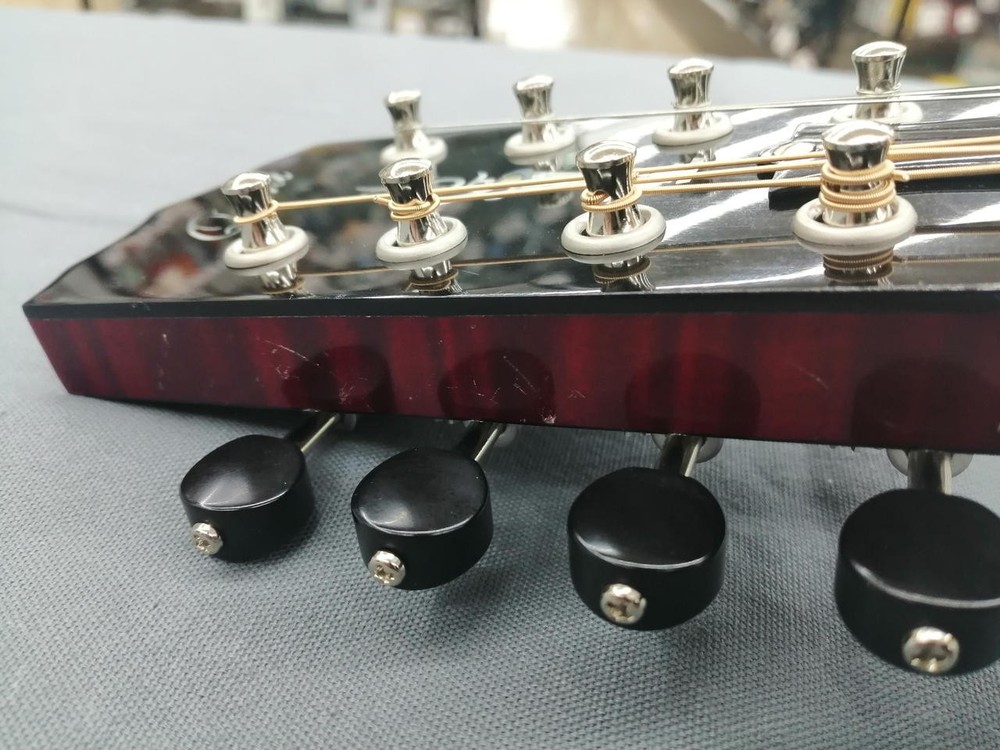 QUINT QT-A4 Flat Mandolin