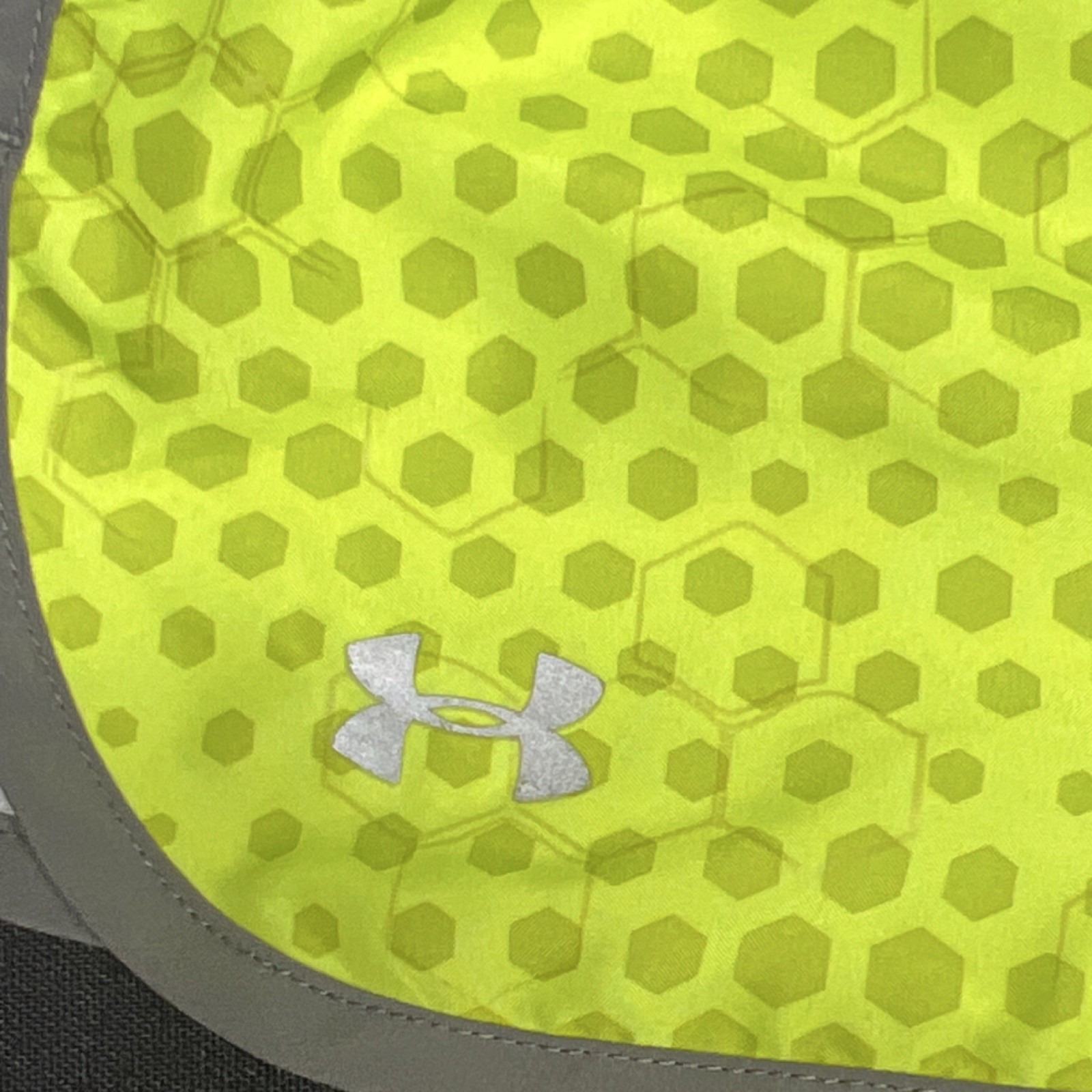 Under Armour HeatGear Women's Athletic Geometric Print Shorts Yellow Medium