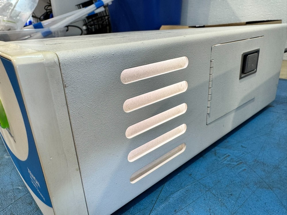 Conmed Linvatec Light Source