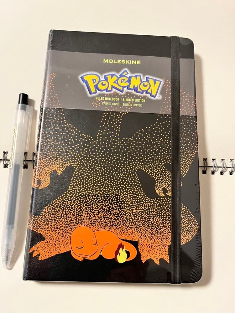 Moleskine Charizard Note