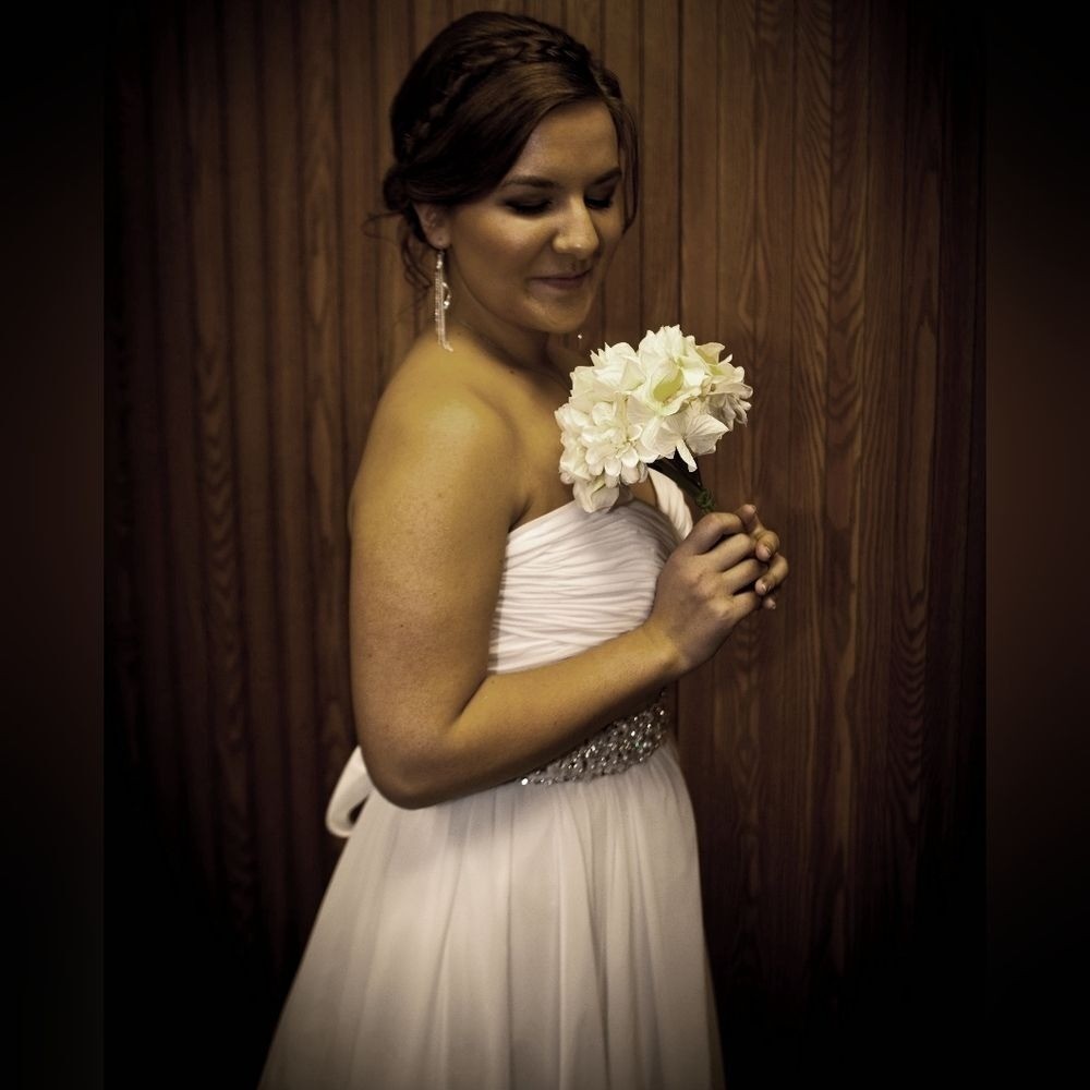 DREAMS COLLECTION Strapless Wedding Dress Altered Size 8