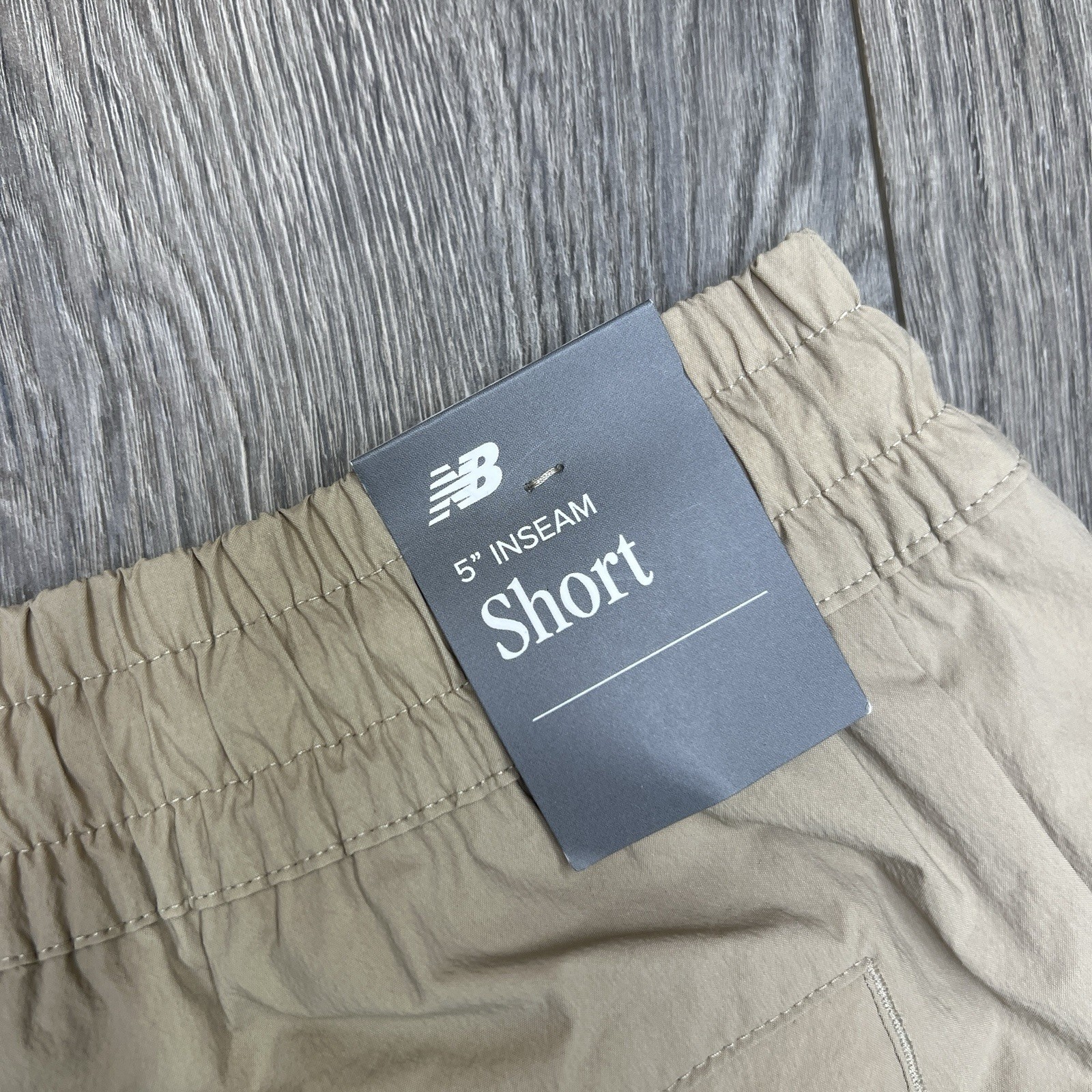New Balance Shorts Sz Large Mens Light Brown Woven 5" Athletic Stretch $60
