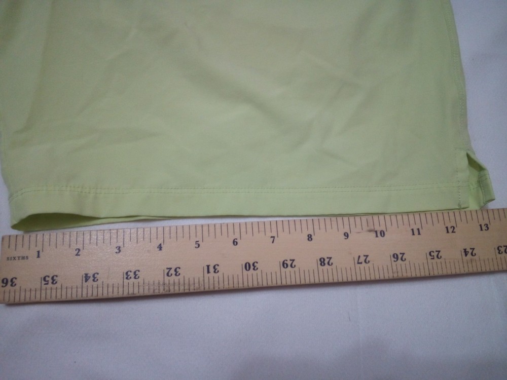 Fabletics Lined Men Shorts XL Green Outdoors