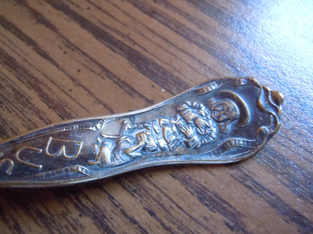 Vintage Antique 6" Buster Brown & Dog(Tige) Silverplate Fork excellent condition