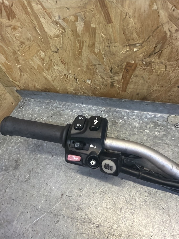 Triumph Tiger Explorer 1200 Switch Gears Throttle Left Right Handle Bars OEM