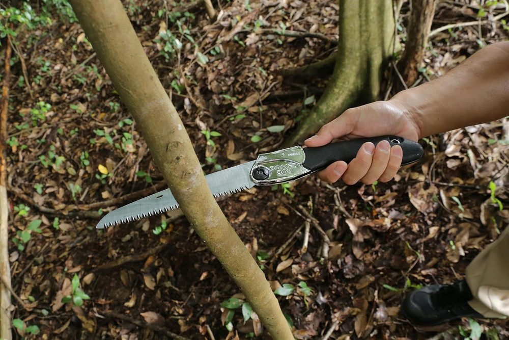 Folding Saw 130mm Medium Teeth Compact Lightweight Rust-Resistant Blade