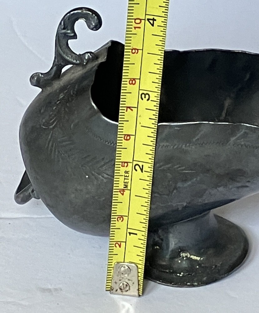 Vintage Sugar Scoop ( Helmet)