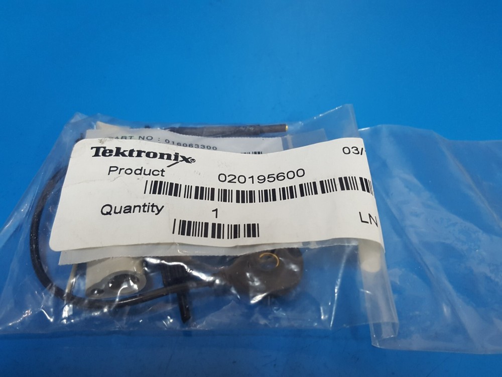 Tektronix_020195600: Oscilloccope Probe Accessory Kit (12)