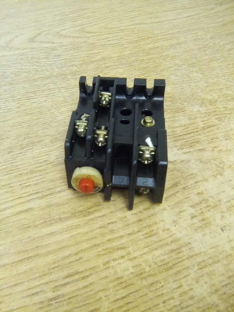 Hitachi TR25-TH5 Thermal Overload Relay