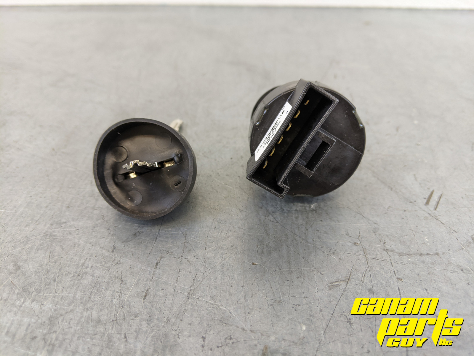 Can Am Defender Maverick Trail/Sport OEM Ignition Switch 710007870