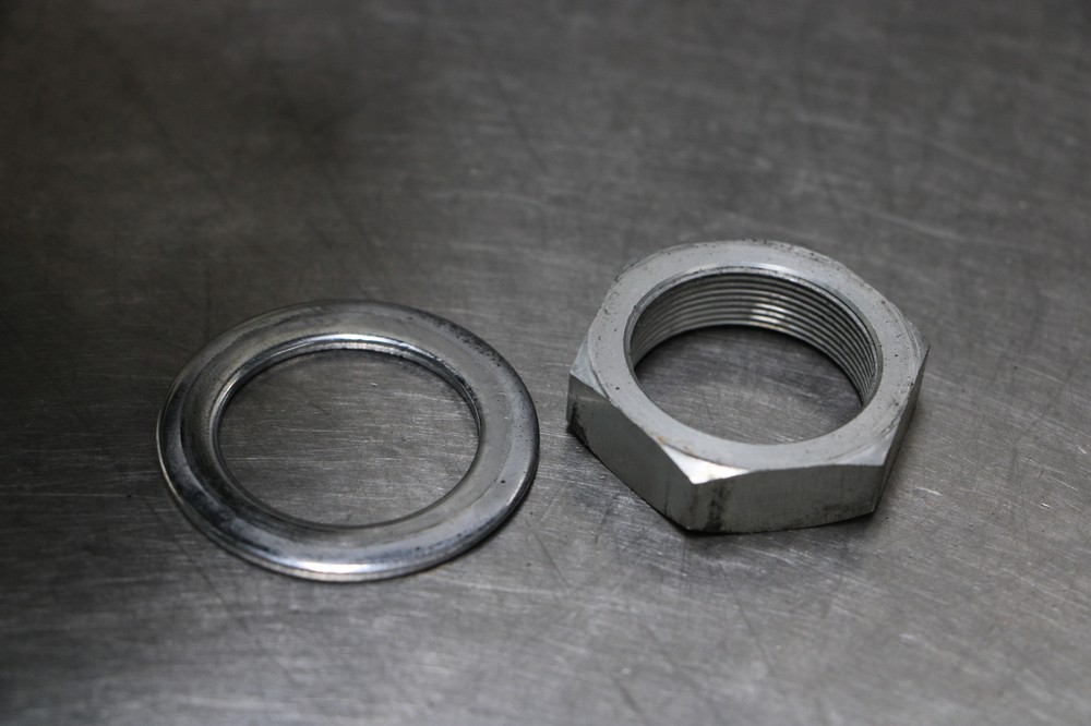 09-14 Yamaha R1 Triple Tree Steering Nut